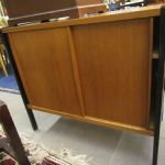 687 8762 Sideboard